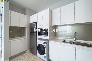 Pavilion Ceylon Hill