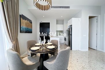 Pavilion Ceylon Hill