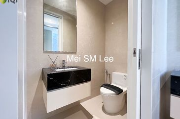 Pavilion Ceylon Hill