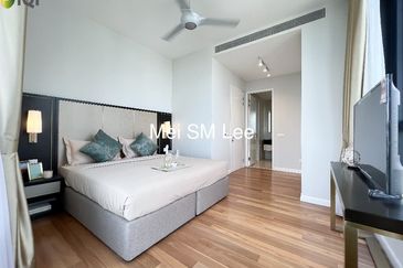 Pavilion Ceylon Hill