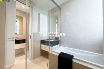 Pavilion Ceylon Hill