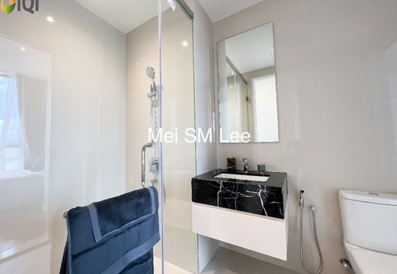 Pavilion Ceylon Hill