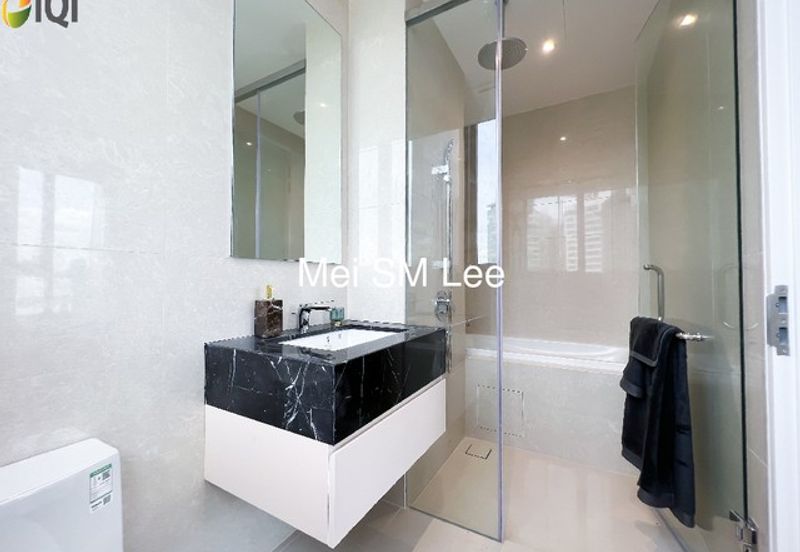 Pavilion Ceylon Hill