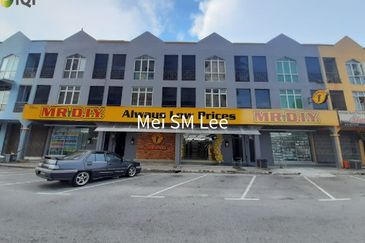 Bandar Baru Salak Tinggi