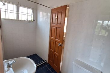 Semi-D house at Kajang