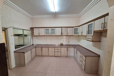 Semi-D house at Kajang