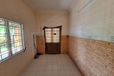 Semi-D house at Kajang