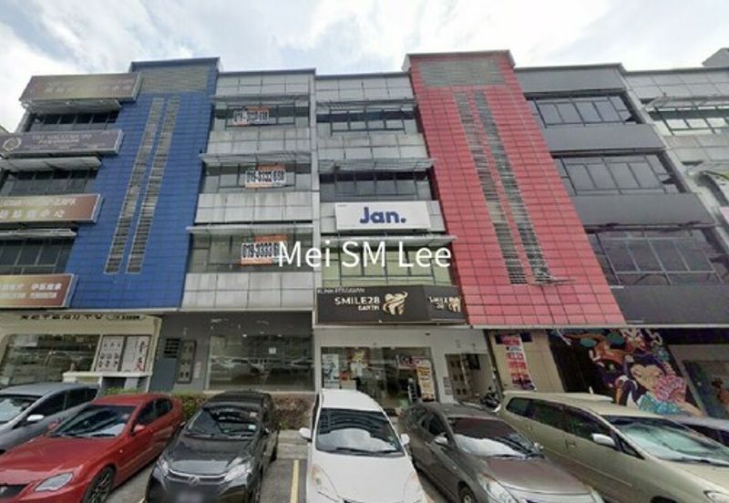 The Earth @ Bukit Jalil