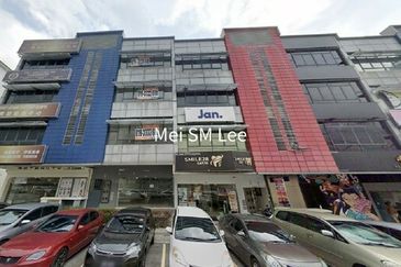 The Earth @ Bukit Jalil