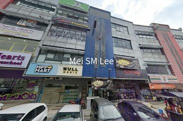 The Earth @ Bukit Jalil