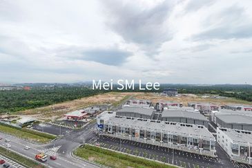 Suria Industrial Park (SIP)