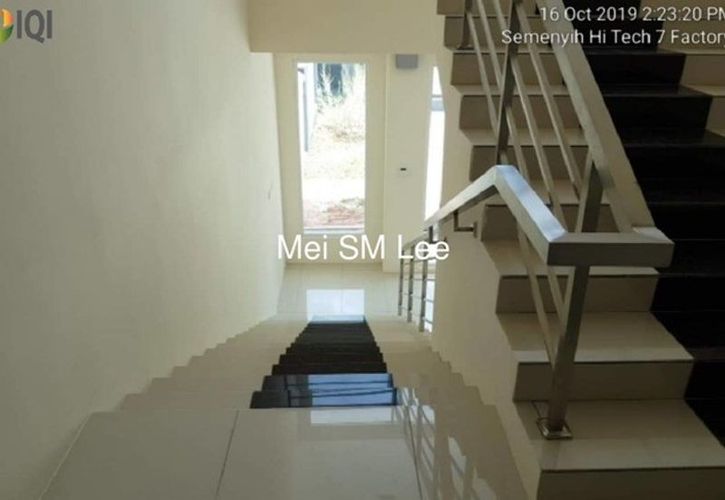 Kawasan Perindustrian Hi Tech 7