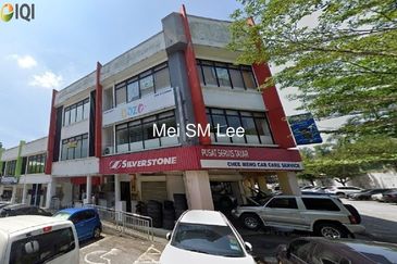 D Square @ Bandar Damai Perdana