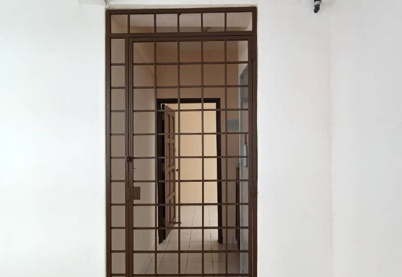 Mutiara Oriental Condominium