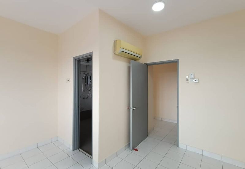 Mutiara Oriental Condominium