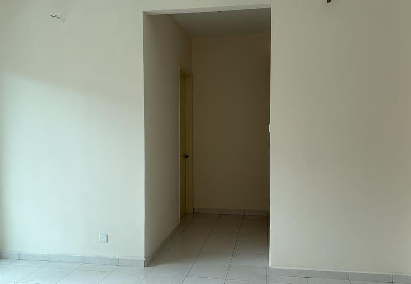 Avenue 2, Lake Valley