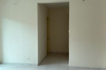 Avenue 2, Lake Valley