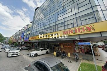 The Trillium @Lake Fields