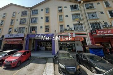 Pusat Komersial Seksyen 7