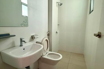 Residensi Emerald Damai (Emerald Hills)