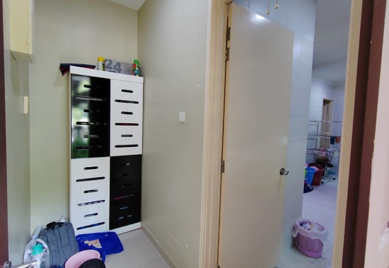 Avenue 2, Lake Valley