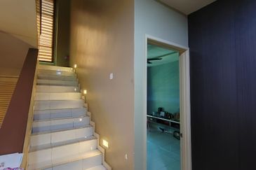 Avenue 2, Lake Valley