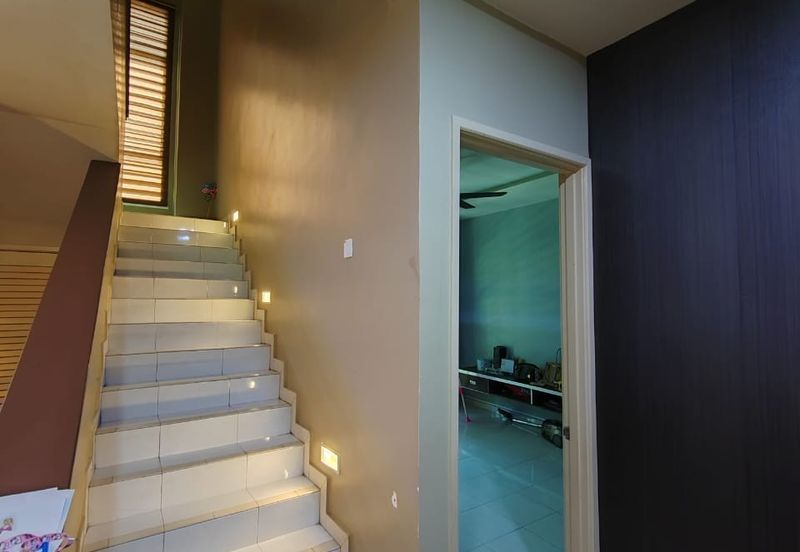 Avenue 2, Lake Valley