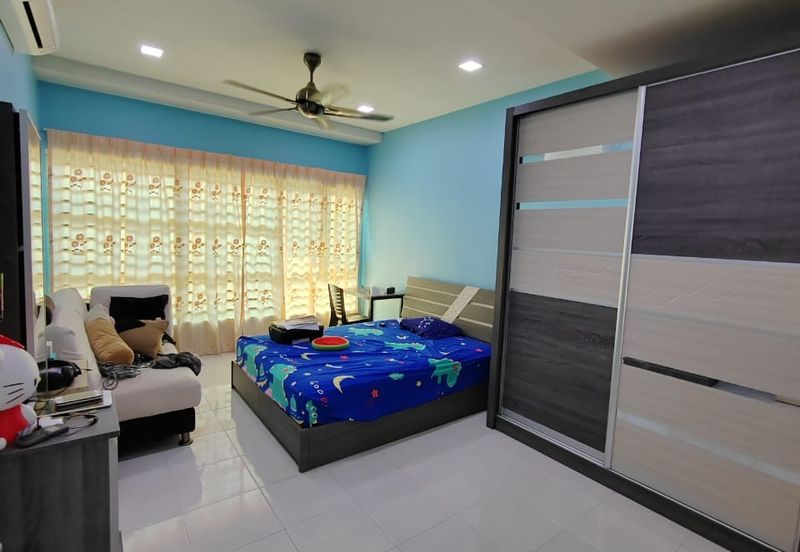 Avenue 2, Lake Valley