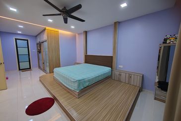 Avenue 2, Lake Valley