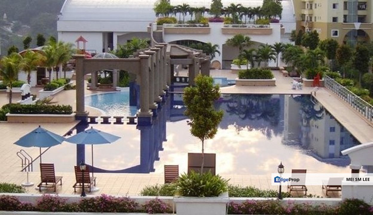 Partial Furnished 3 Bedrooms Condo @ Ketumbar Hill, Cheras, Kuala Lumpur, Cheras