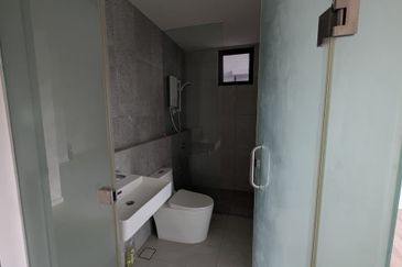 Emerald 9 Condominium