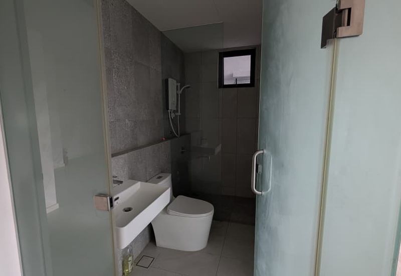 Emerald 9 Condominium