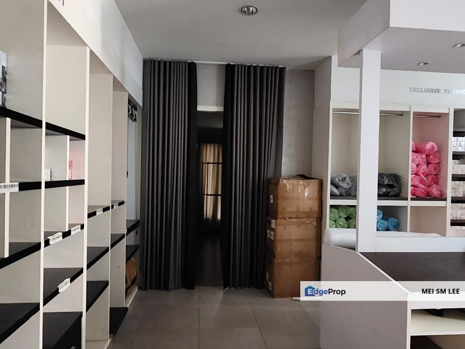 Kawasan Perindustrian Balakong 1.5 Storey Semi-D Factory, Selangor, Balakong