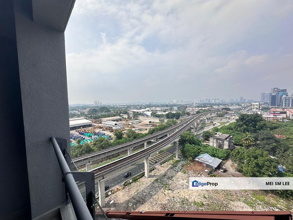 Office Suites Worth Balcony @ Stellar Suites, Puchong, Selangor, Puchong