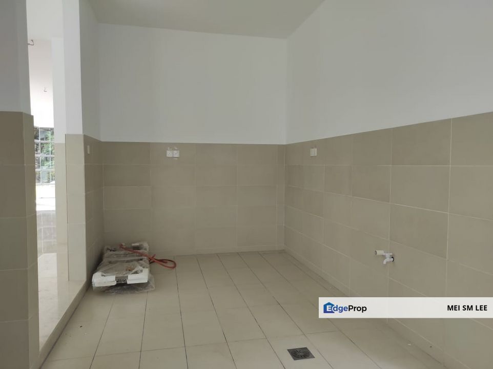 5350 sf The Valley TTDI Ampang Luxury 3 Storey Link-Bungalow, Selangor, Ampang