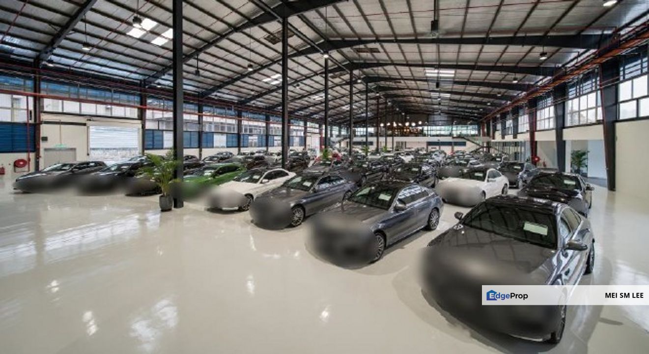 51,243 sf Kinrara Industrial Park Puchong 3 Storey Showroom with Office Space, Selangor, Puchong