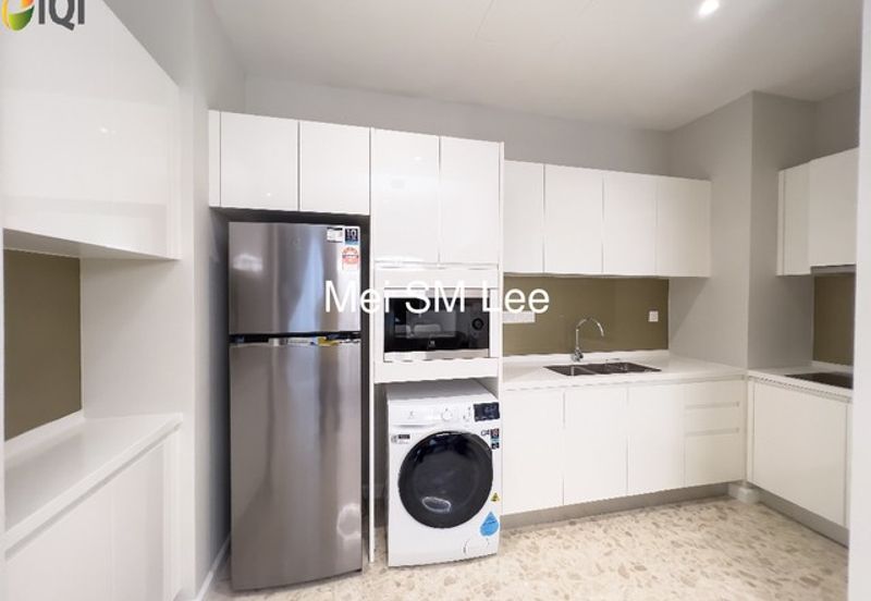 Pavilion Ceylon Hill