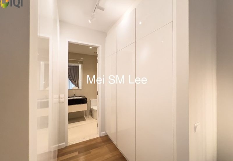 Pavilion Ceylon Hill