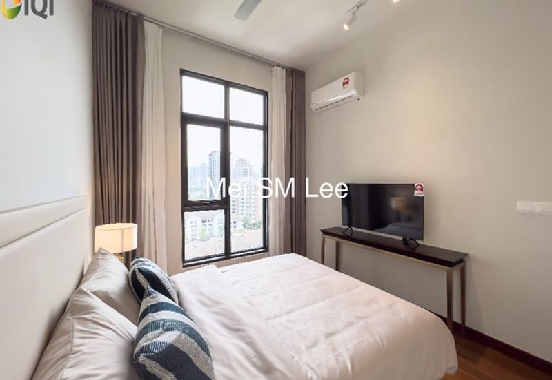 Oxford Residences @ Pavilion Embassy