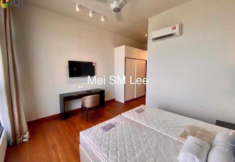 Pavilion Embassy Residence