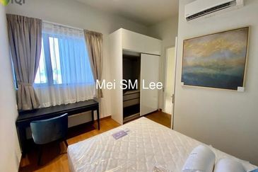 Pavilion Embassy Residence