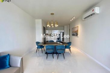 Pavilion Embassy Residence