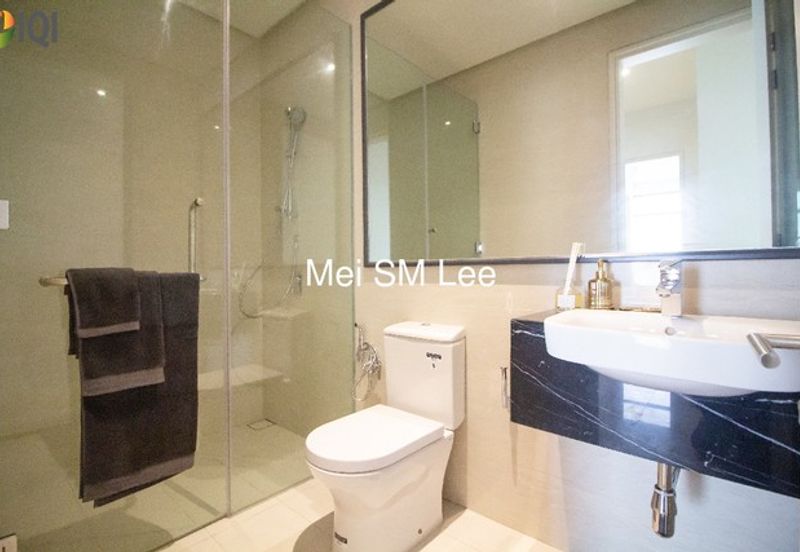 Pavilion Embassy Residence