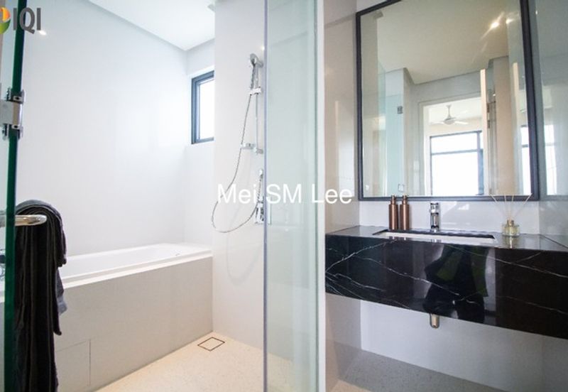 Pavilion Embassy Residence