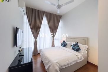 Pavilion Embassy Residence