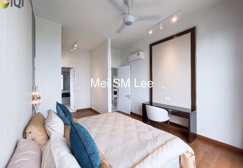 Oxford Residences @ Pavilion Embassy