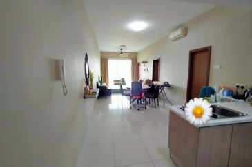 Royal Regent Sri Putramas III