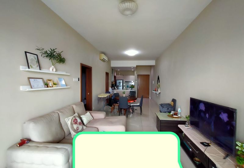 Royal Regent Sri Putramas III