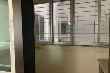 Perdana Emerald Serviced Apartment