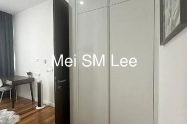 Pavilion Ceylon Hill